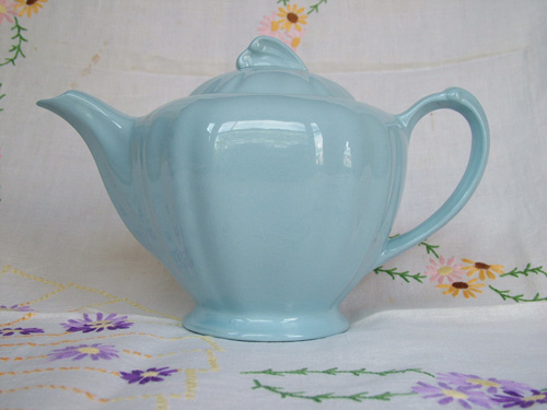 Blue teapot